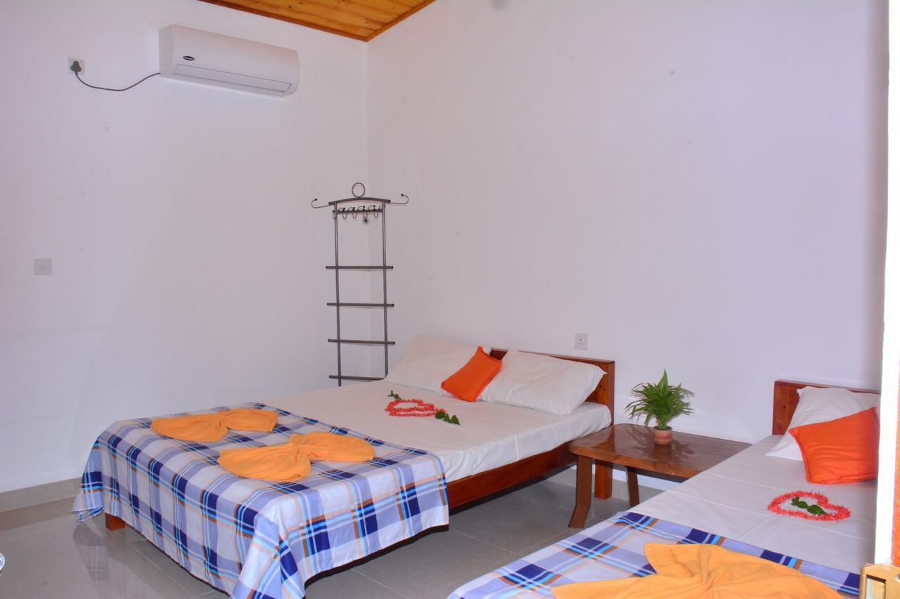 Pleasant Park Holiday Inn Trincomalee Eksteriør billede